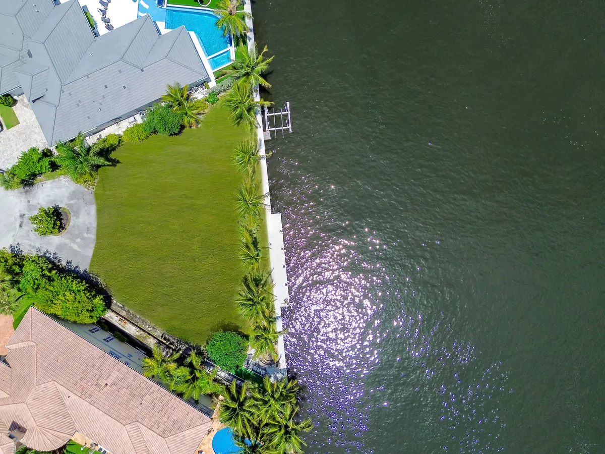 overhead at 976 Banyan Drive, Delray Beach