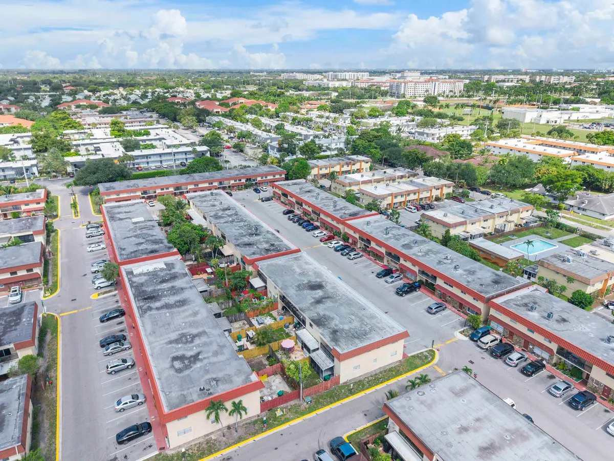 6659 Sw 41st Pl u38_010 at 6659 SW 41st Place 38, Davie