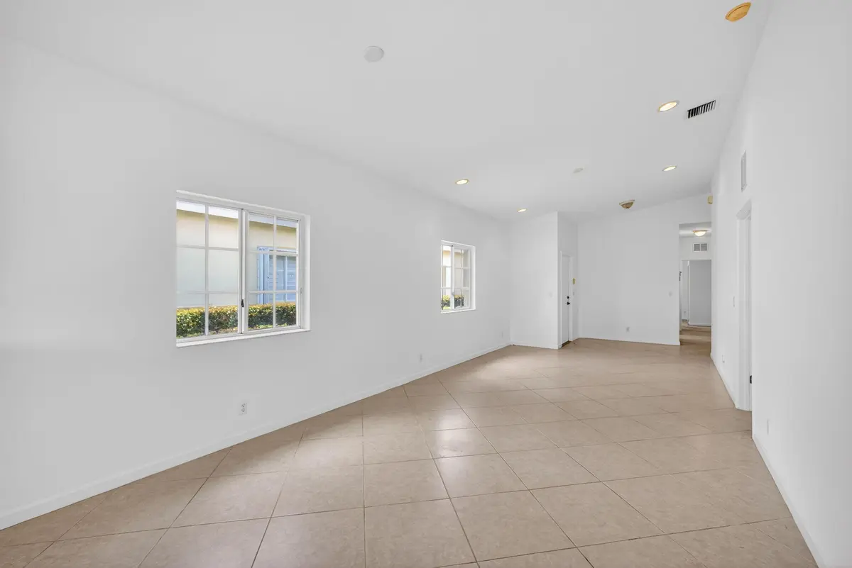 Living / Kitchen Area at 2344 Windjammer Way, West Palm Beach