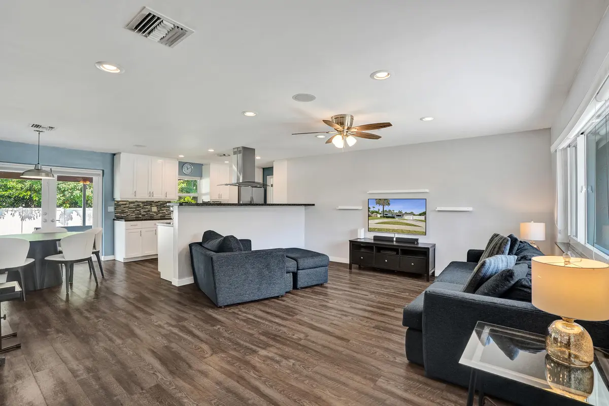 DSC05936 at 5289 SW 95th Avenue, Cooper City