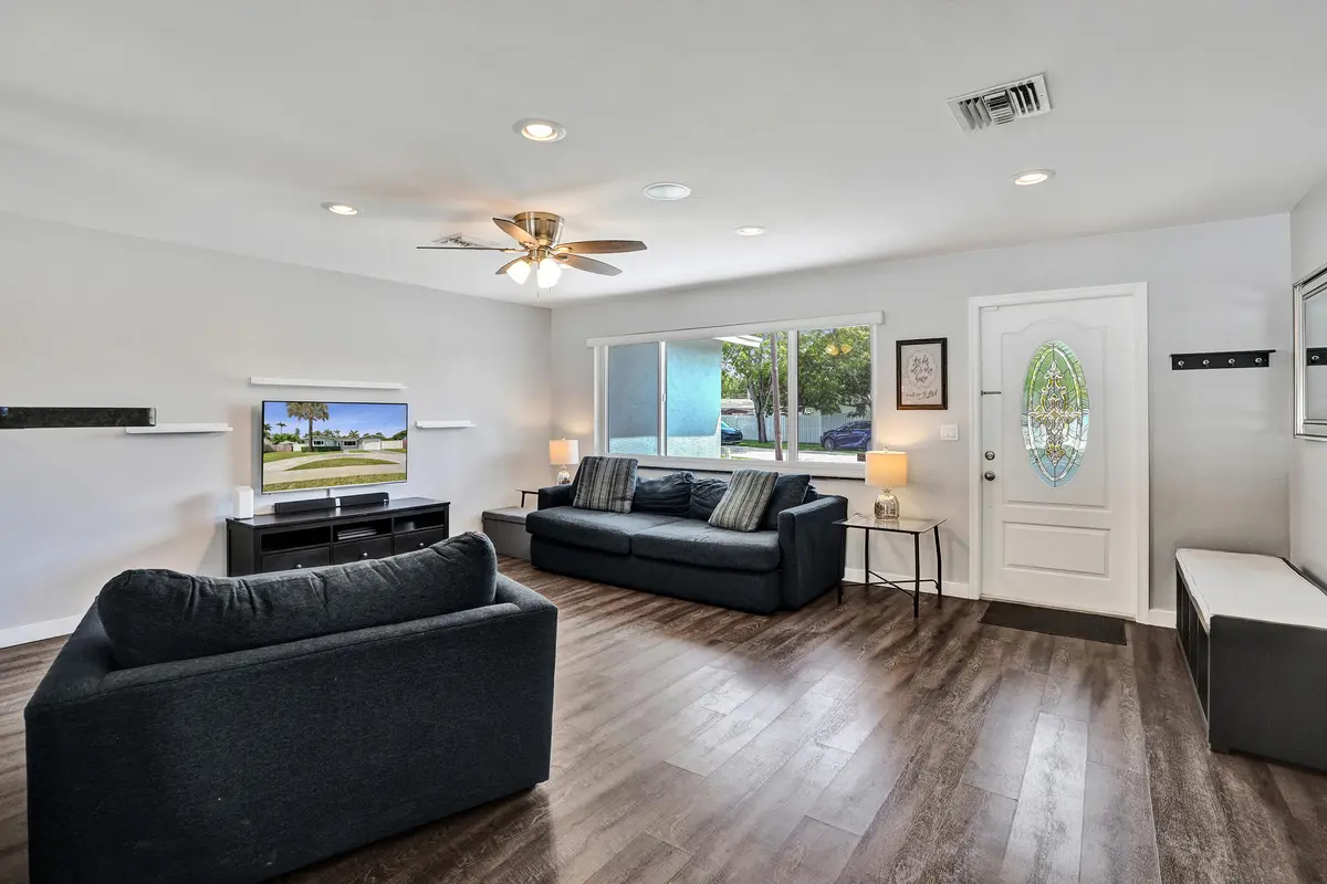 DSC05942 at 5289 SW 95th Avenue, Cooper City
