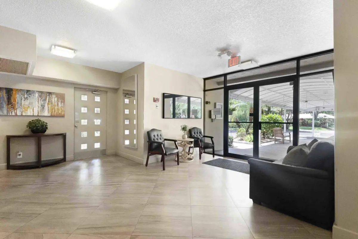4_accutour_01 cypress-grove-way -007 at 804 Cypress Grove Lane 202, Pompano Beach