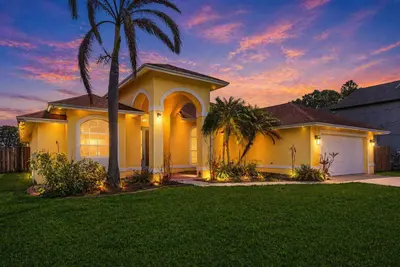 5785 NW Dublin Drive, Port St. Lucie – sold