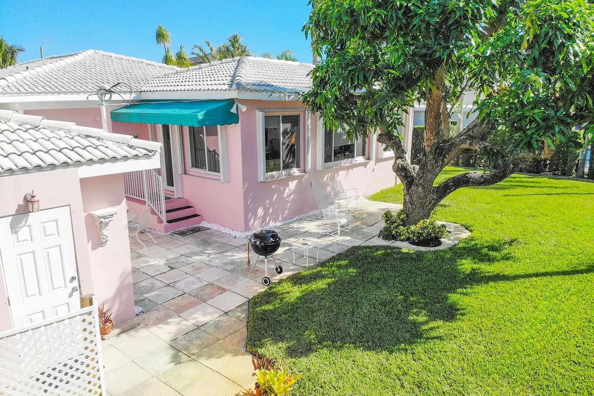 Private Fenced Yard at 3216 Karen Drive, Delray Beach