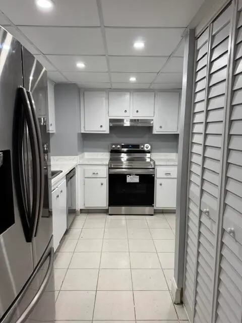 IMG_2050 at 5600 N Flagler Drive 1502, West Palm Beach