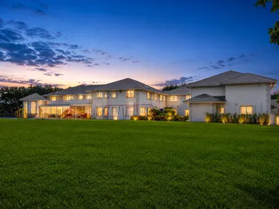 1800 Eagle Trace Boulevard, Coral Springs – Single Family Residence for sale