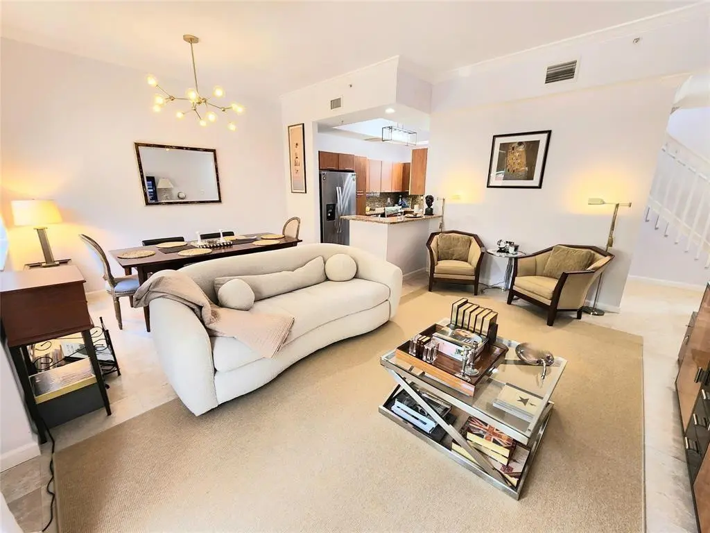 Photo 4 at 2317 Vintage Drive, Lighthouse Point