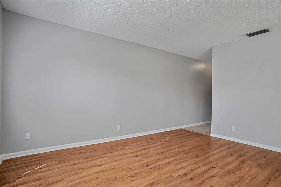 Photo 8 at 2121 NE 36th Street 2121, Lighthouse Point