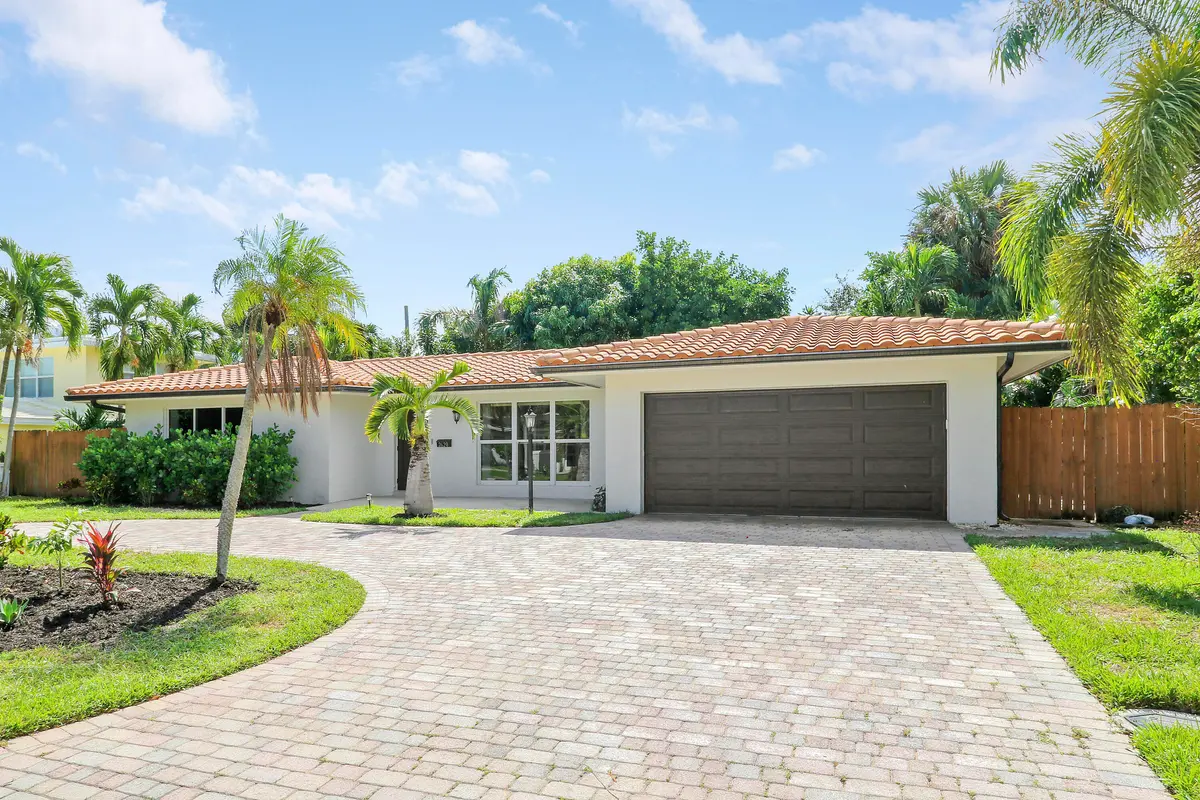 Front Exterior at 2620 NE 25th Street, Lighthouse Point