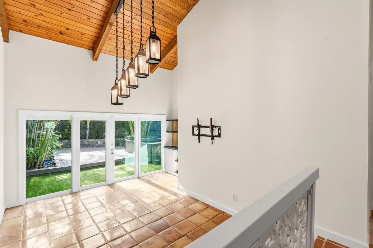 34207750-A6B9-4178-98D5-66140FCC5399 at 228 NE 16th Terrace, Fort Lauderdale