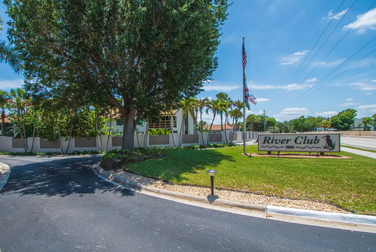 Image00015 at 1600 NE Dixie Highway 10-103, Jensen Beach