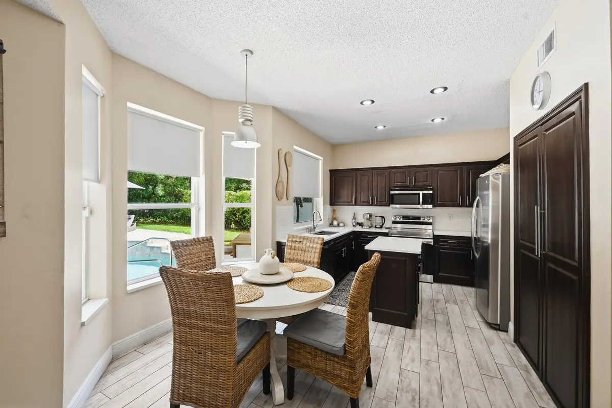 14_ra1_8449 at 15073 Oak Chase Court, Wellington