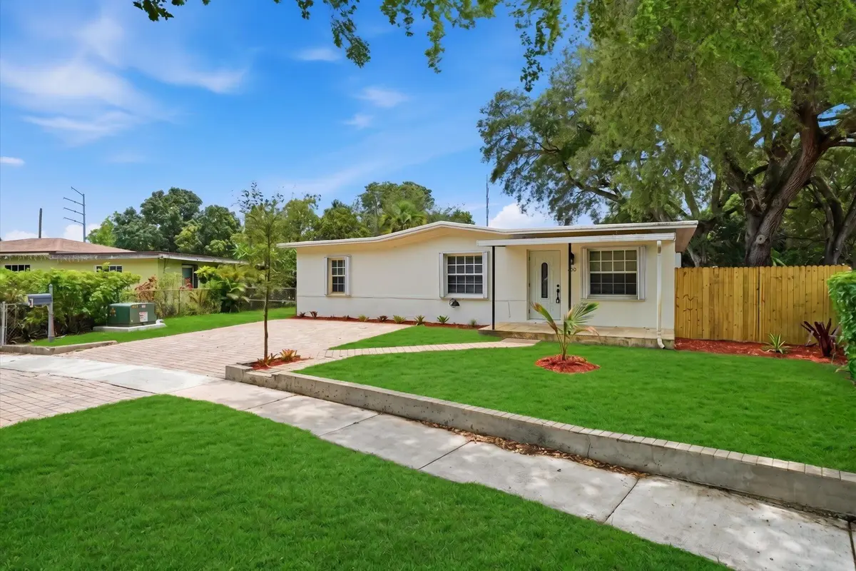 02-460 NW 136th St_002 at 460 NW 136th Street, North Miami