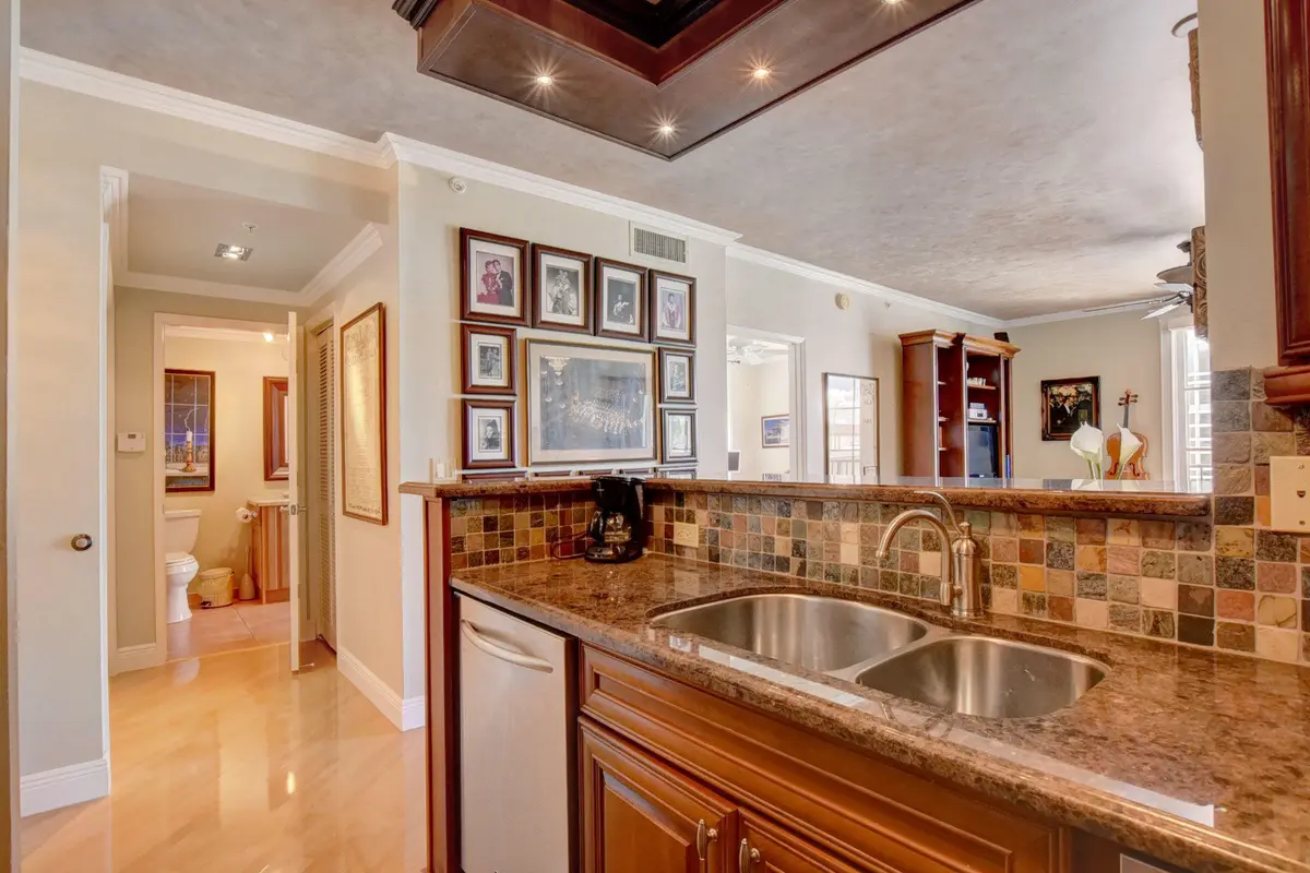 06_dsc_3791_2_3_4_5 at 780 S Sapodilla Avenue 401, West Palm Beach