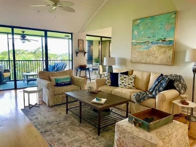 living room at 1000  N Us Highway 1 El403, Jupiter