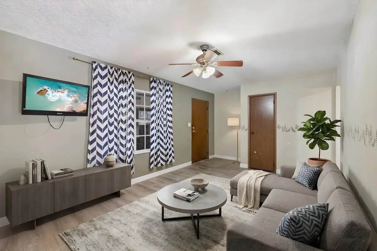35-collov-ai_20260510113557_q8mjuj at 7403 Miramar Avenue, Fort Pierce