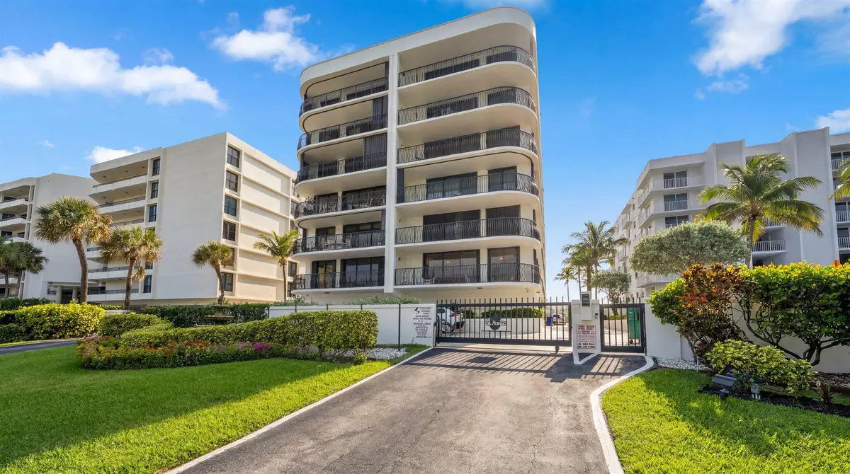 4000 South Ocean Blvd at 4000 S Ocean Boulevard 104, South Palm Beach
