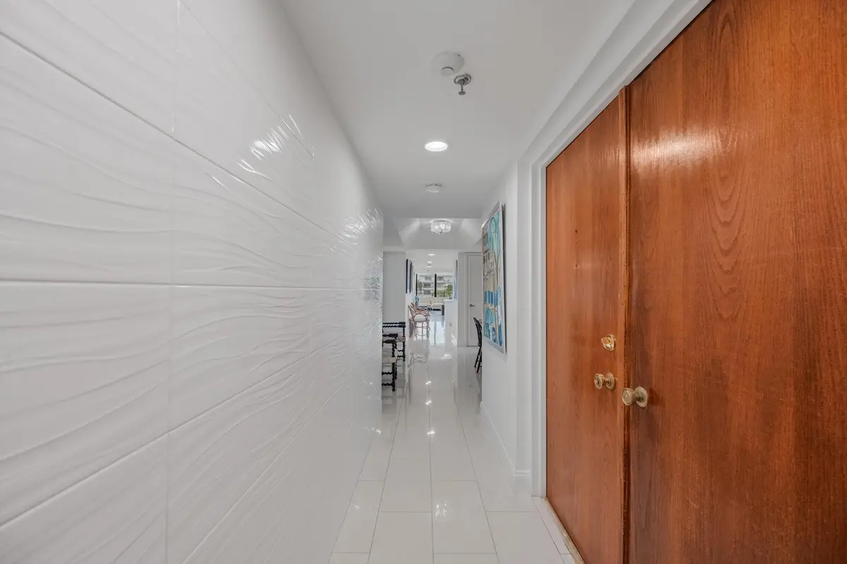 Entry Hallway at 4000 S Ocean Boulevard 104, South Palm Beach
