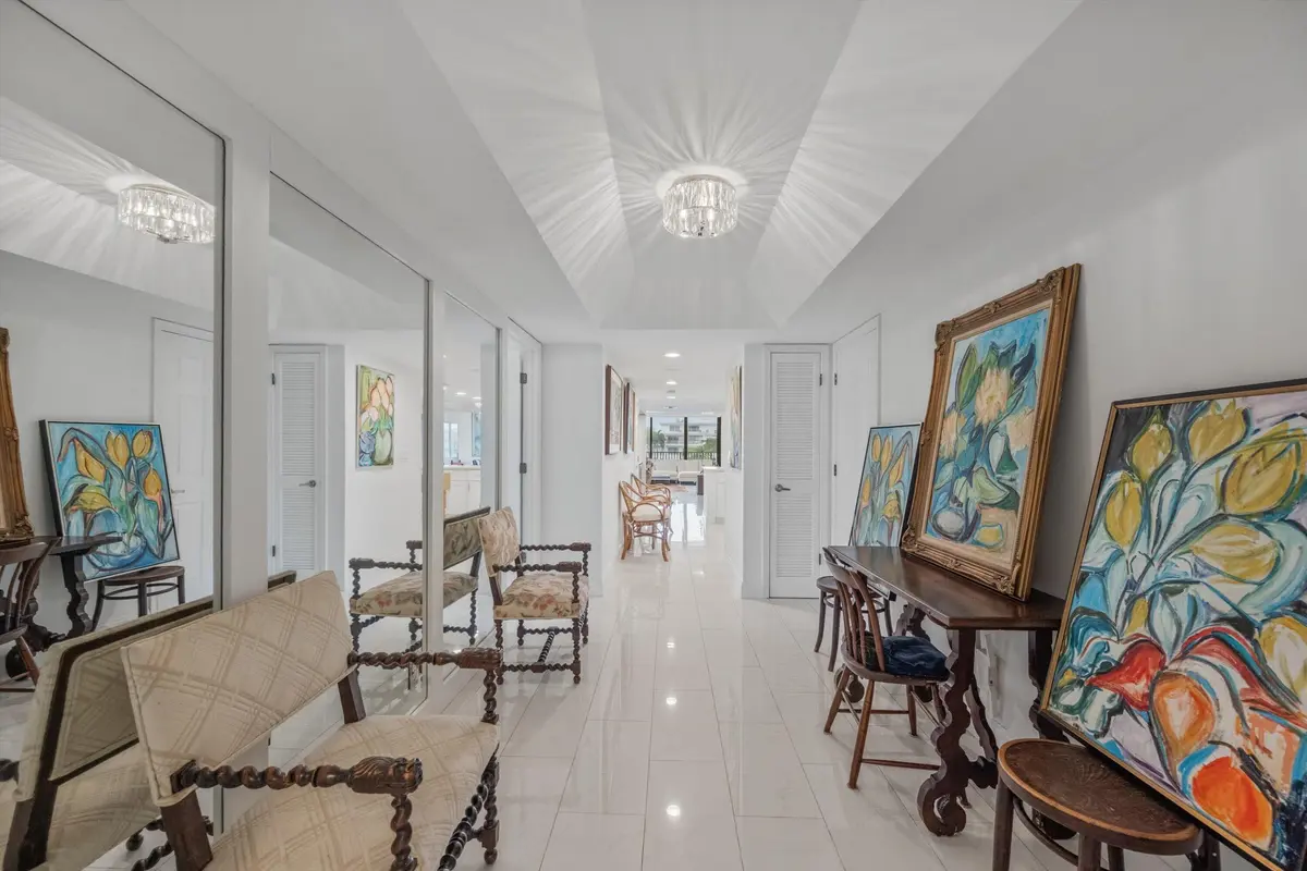 Hallway at 4000 S Ocean Boulevard 104, South Palm Beach