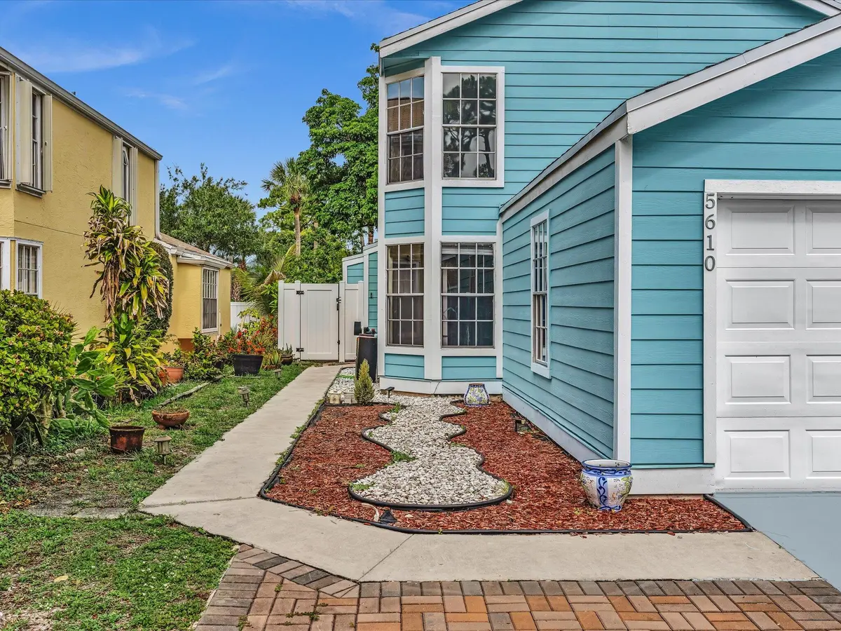 04-FPP00061 at 5610 Dewberry Way, West Palm Beach