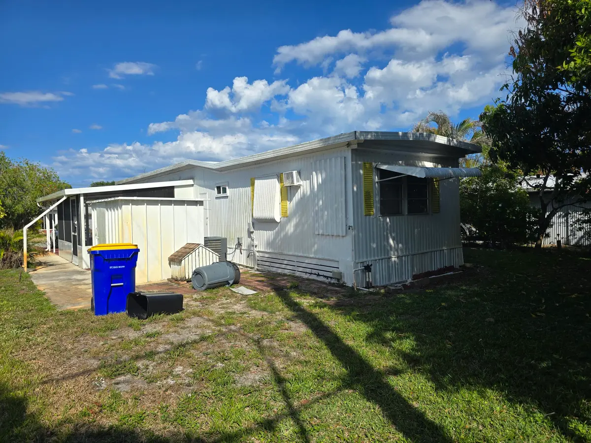 20260514_165828 at 8122 SE Skylark Avenue, Hobe Sound