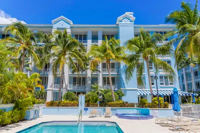 701 SE 21st Avenue 204, Deerfield Beach – Condominium for rent