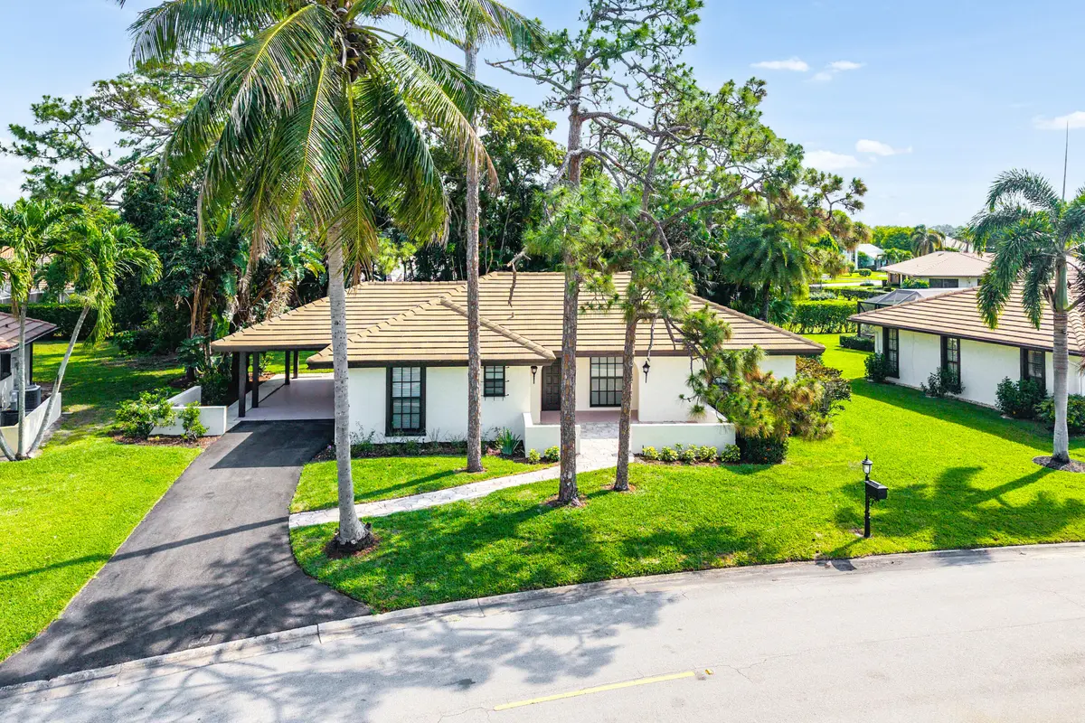 Front Aerial at 433 Pine Villa Drive, Atlantis