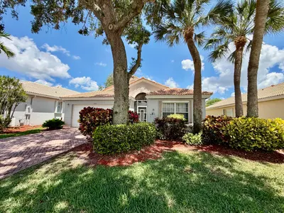10921 Royal Caribbean Circle, Boynton Beach – Single Family Residence for rent