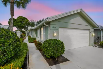 1772 SW Waterfall Boulevard, Palm City – Villa for sale