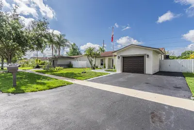 16942 SW 5th Way, Weston – sold