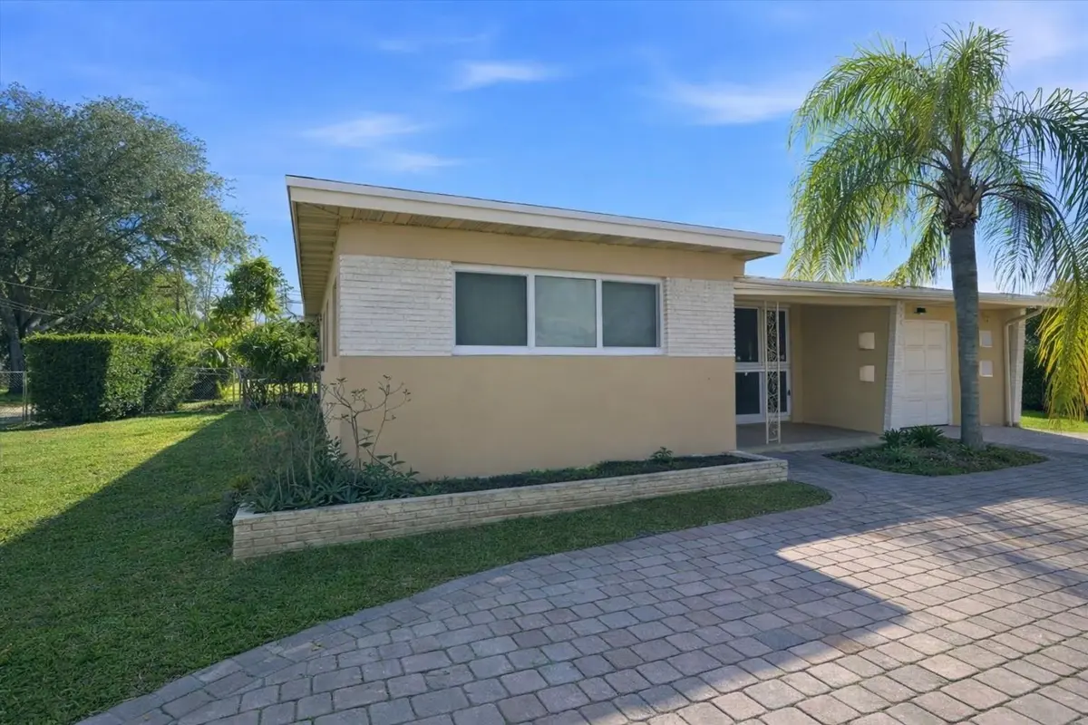 Photo 6 at 4014 Johnson Street, Hollywood