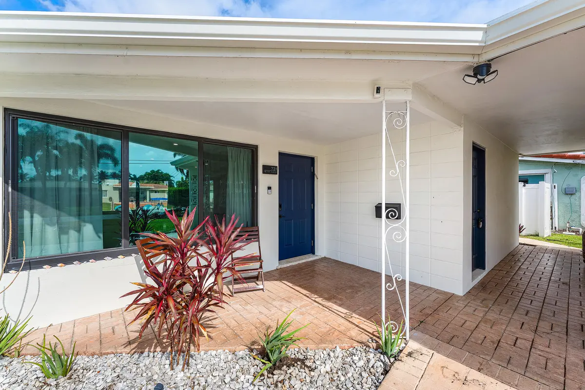 Front at 731 SE 5th Avenue, Pompano Beach