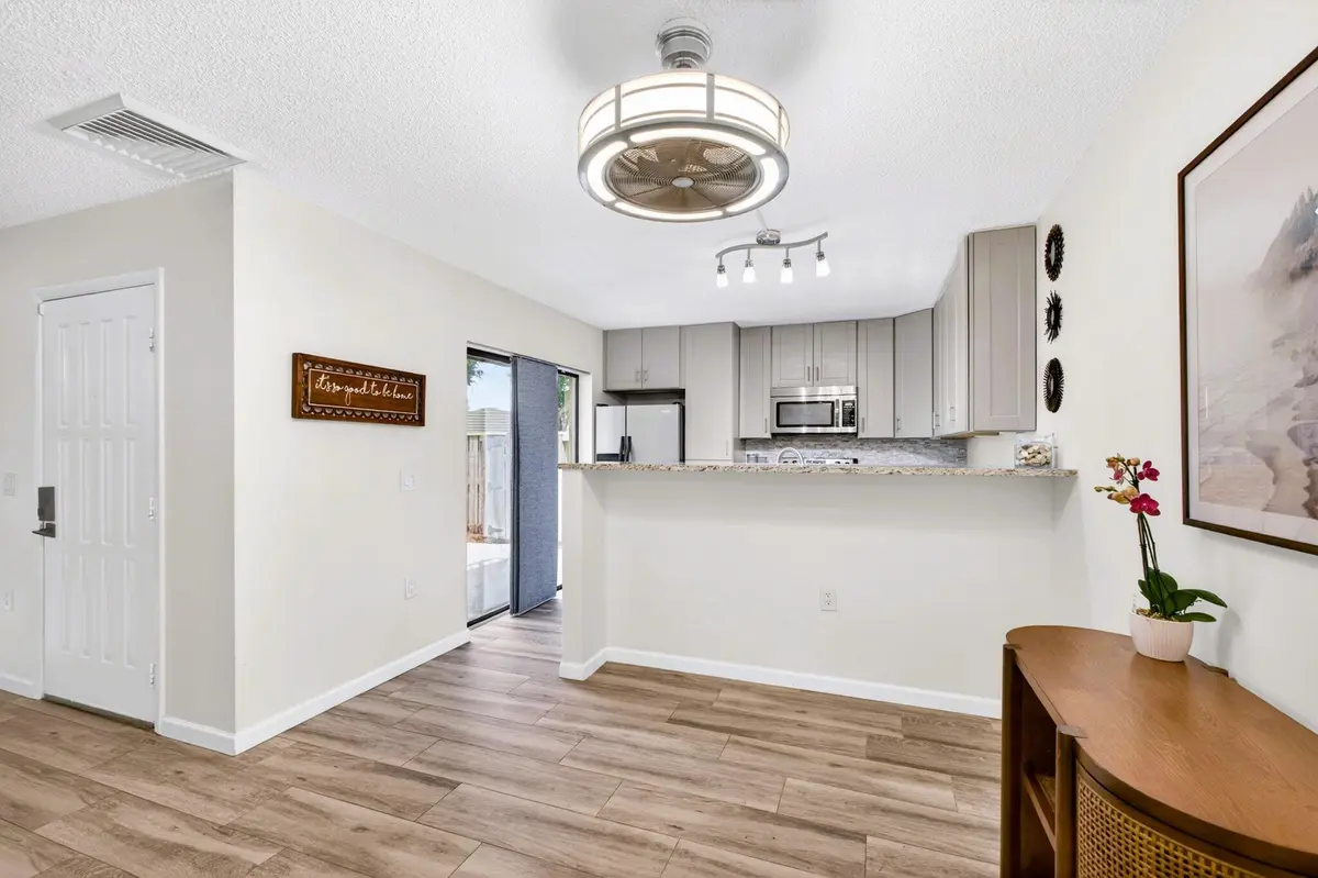 Dining Room at 801 8th Way, West Palm Beach