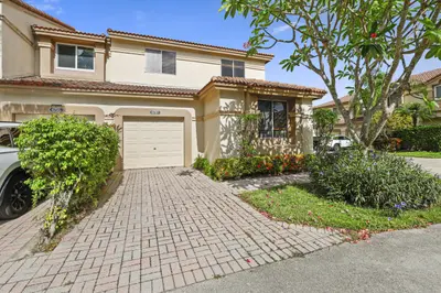 6797 Via Regina 4, Boca Raton – sold