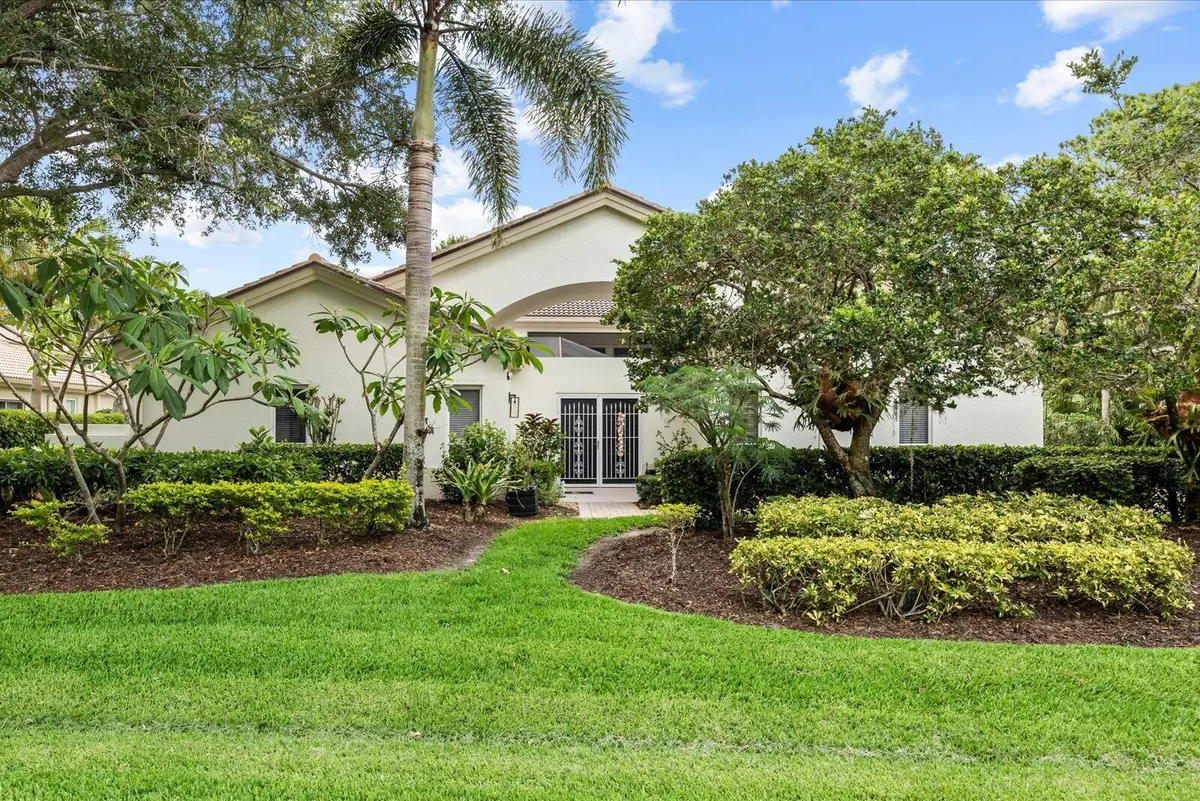 01-saw in-48 at 1515 NW Sawgrass Way, Palm City