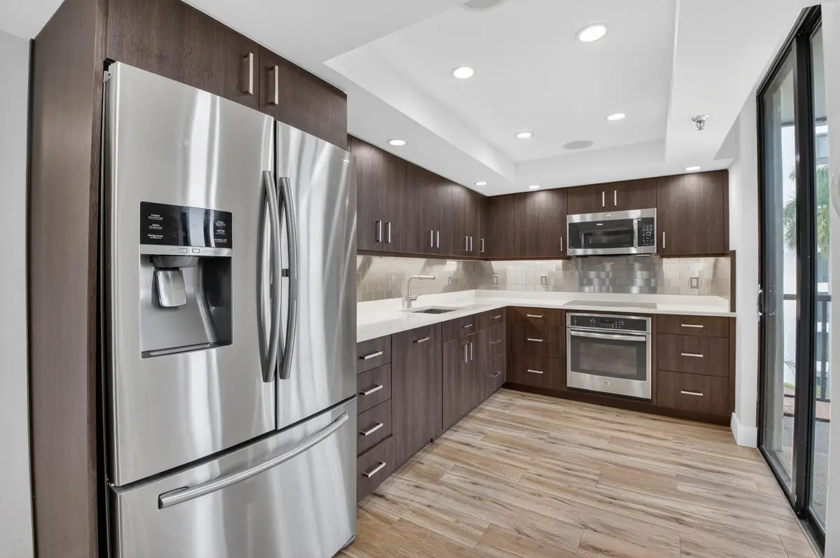 Stainless Steel at 6845 Willow Wood Drive 3041, Boca Raton