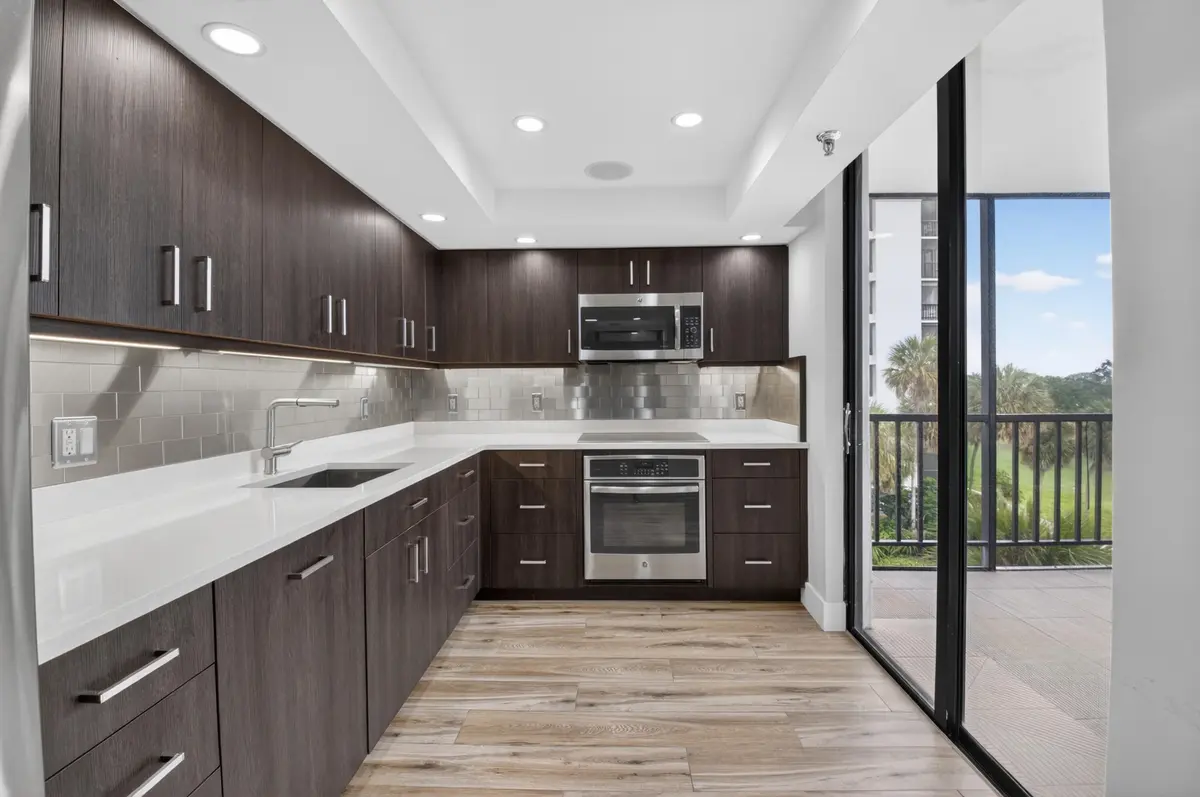 Kitchen at 6845 Willow Wood Drive 3041, Boca Raton