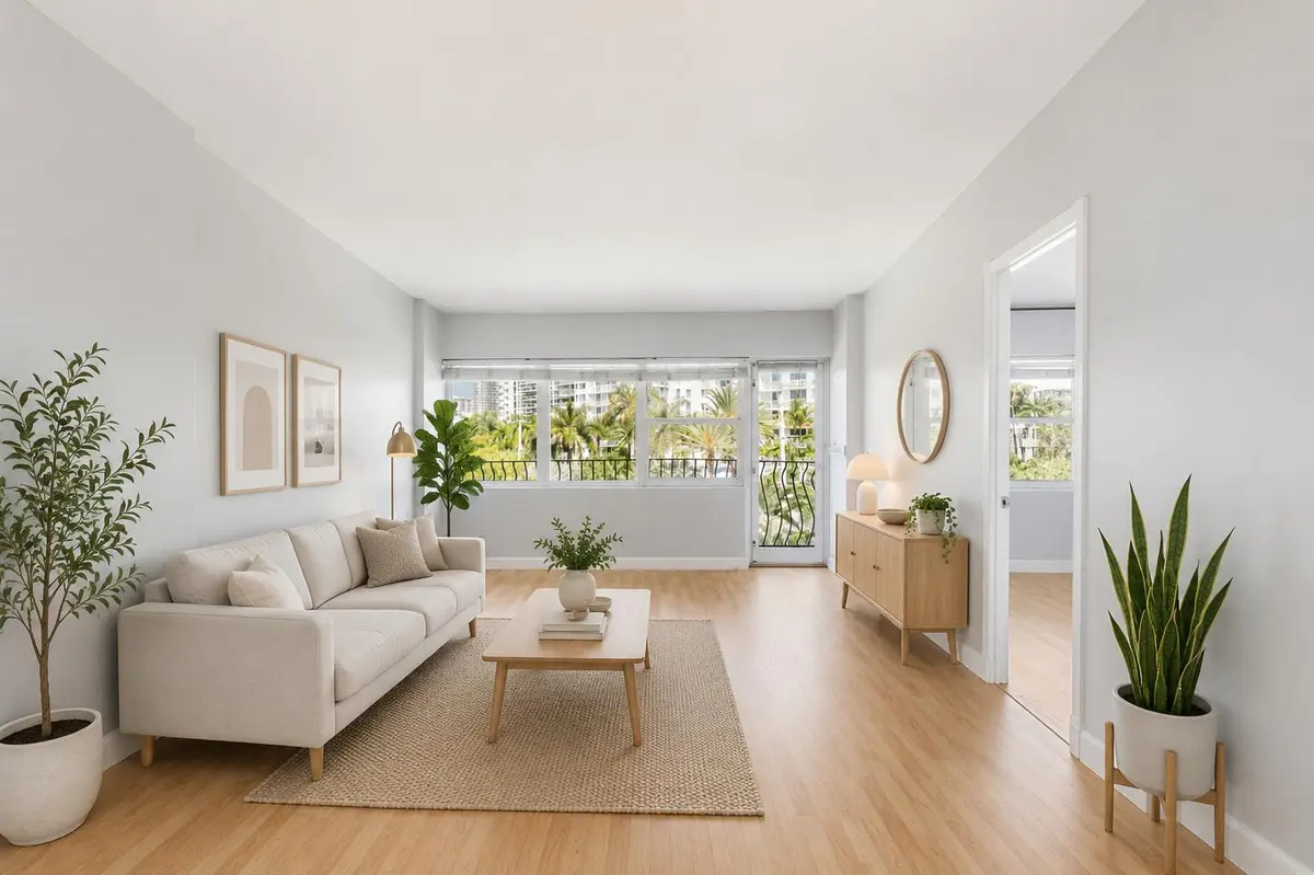 27c10125-a2e3-4125-8b2e-3f064169ca11 at 3250 NE 28th Street 404, Fort Lauderdale
