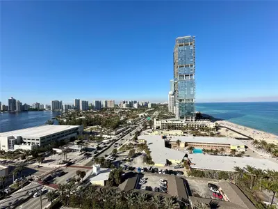 18201 Collins Avenue 1901, Sunny Isles Beach – sold