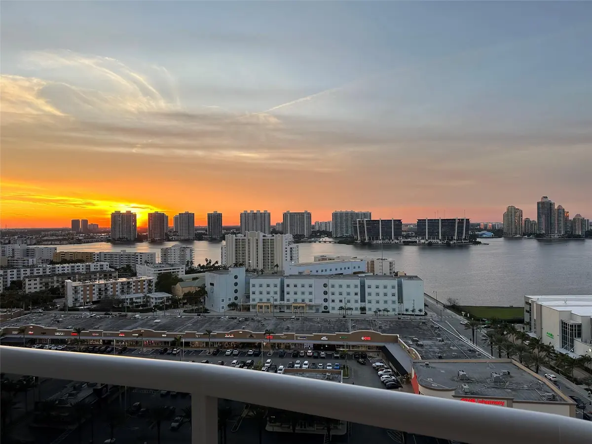 Photo 6 at 18201 Collins Avenue 1901, Sunny Isles Beach