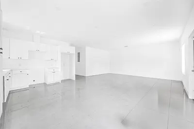 7990 NW 8th Avenue, Miami – sold