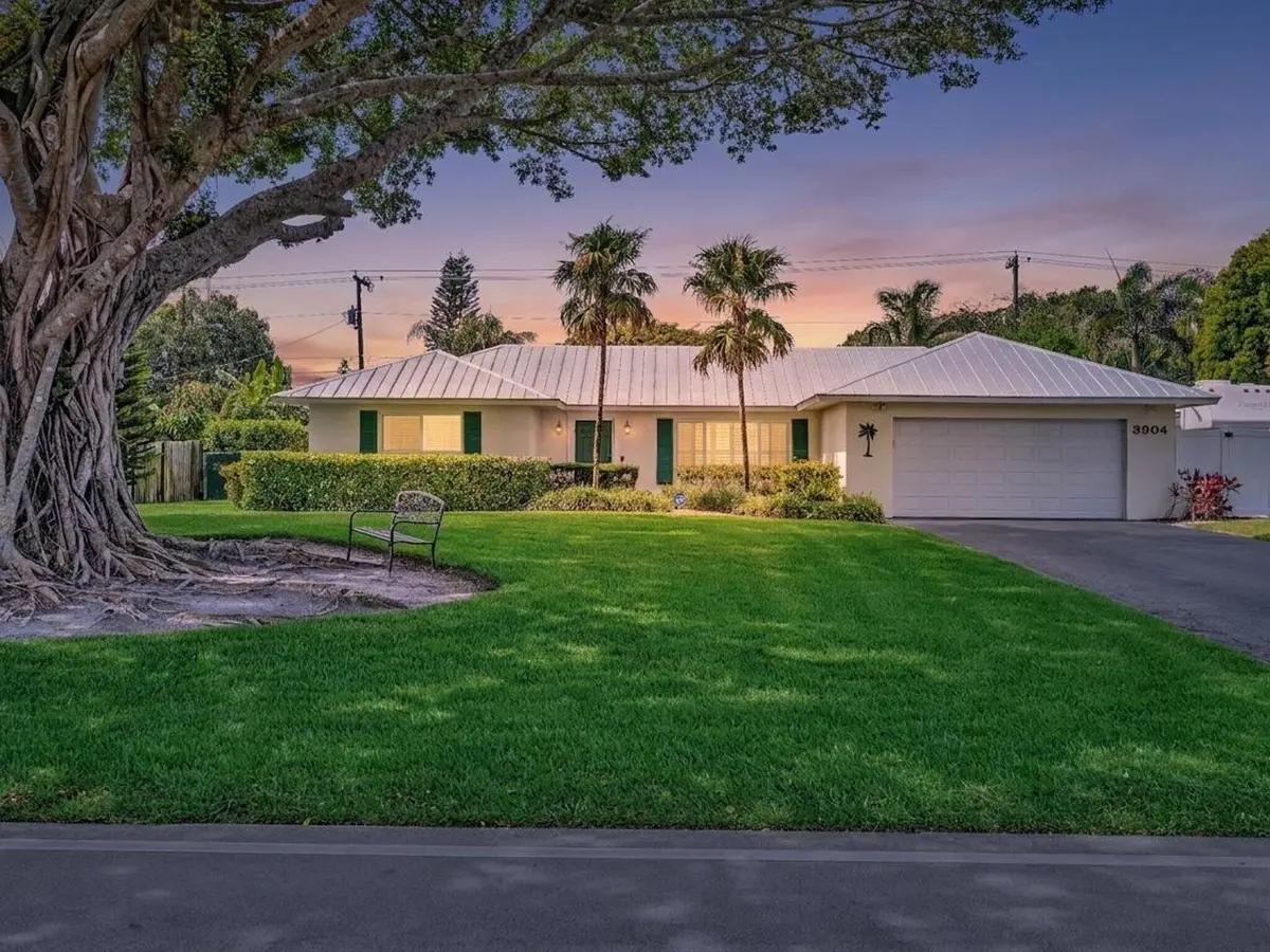 Twilight at 3904 Lowson Boulevard, Delray Beach
