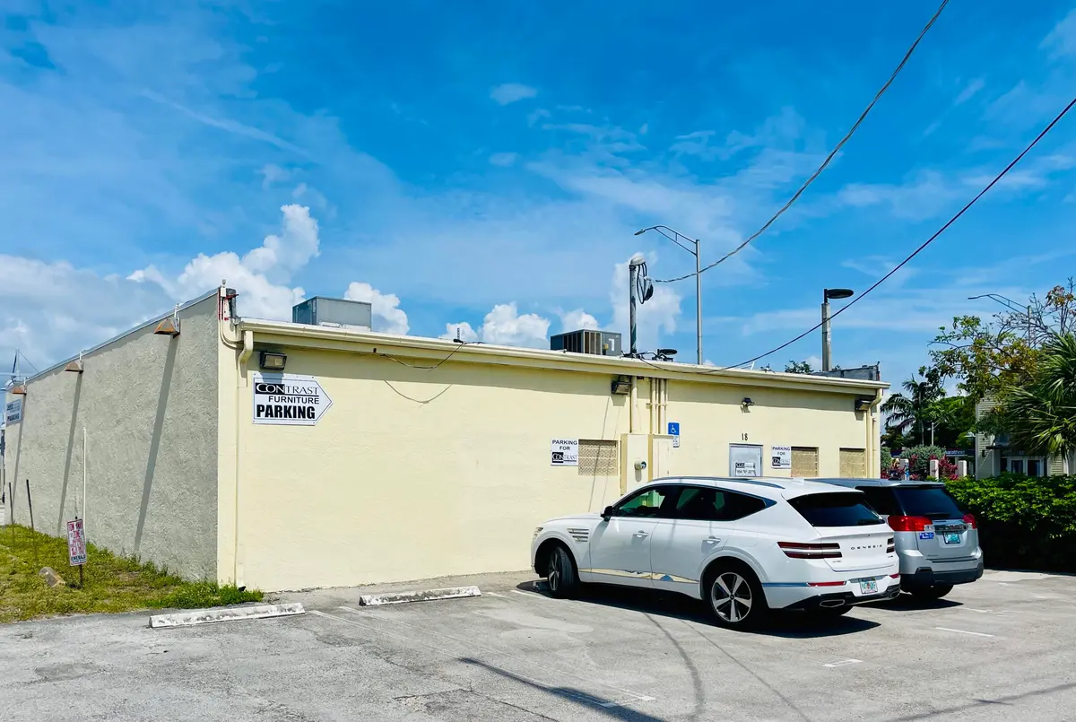 Rear Entrance Parking (1) at 18 S Federal Highway, Pompano Beach