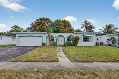 2540 NW 34th Terrace, Lauderdale Lakes – sold
