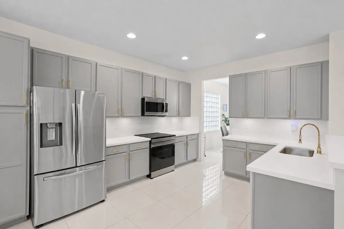 BD930589-E7FD-40C6-9AA5-E065DC77392D at 8203 Half Dome Court, Boynton Beach