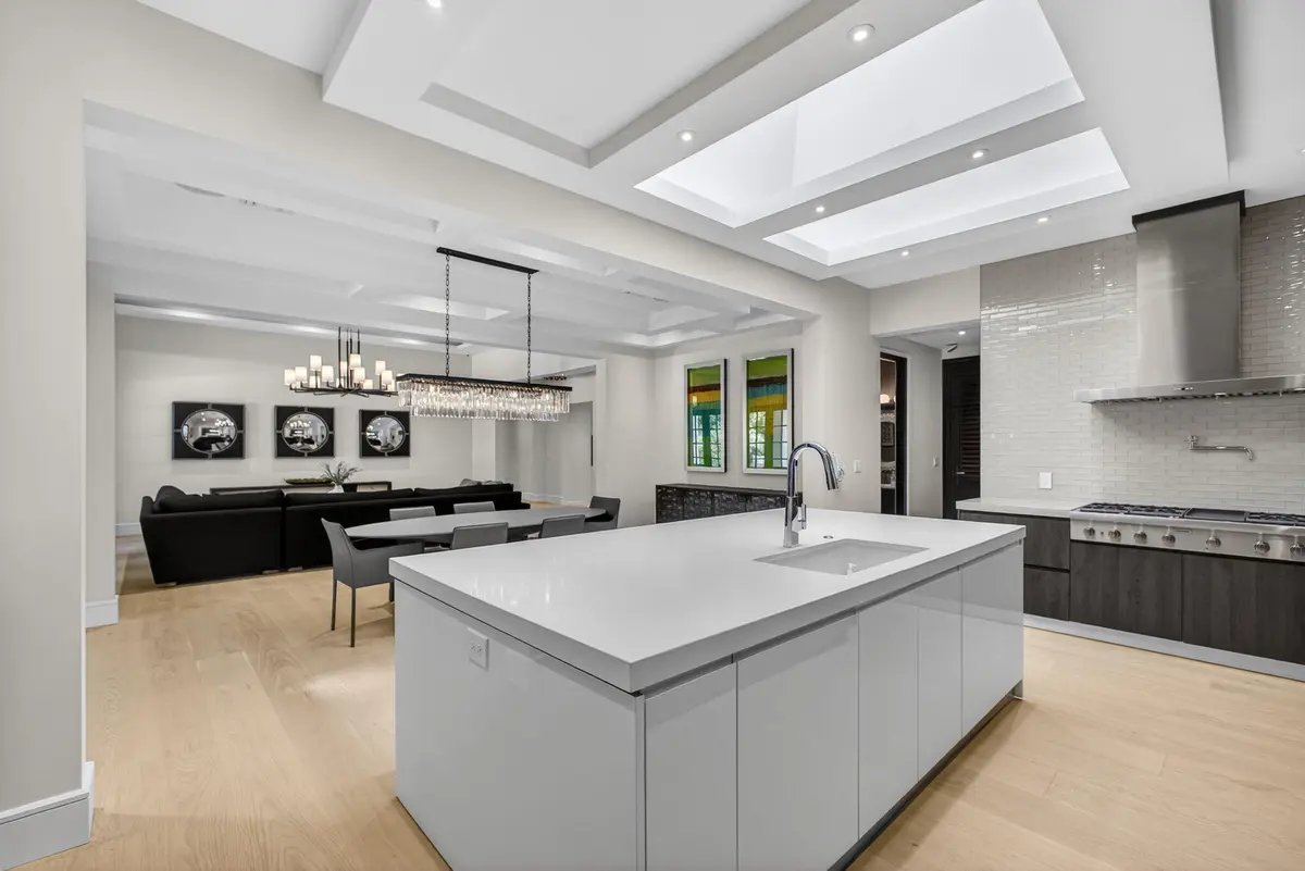Kitchen at 17 Carrick Road, Palm Beach Gardens