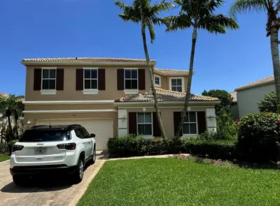 107 Sunset Cove Lane, Palm Beach Gardens – sold