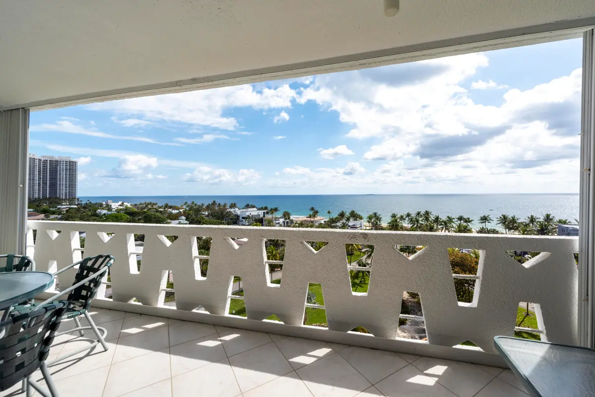 Railing at 2840 N Ocean Boulevard 507, Fort Lauderdale