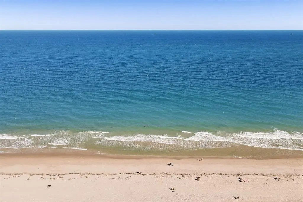 Blue Atlantic at 2840 N Ocean Boulevard 507, Fort Lauderdale