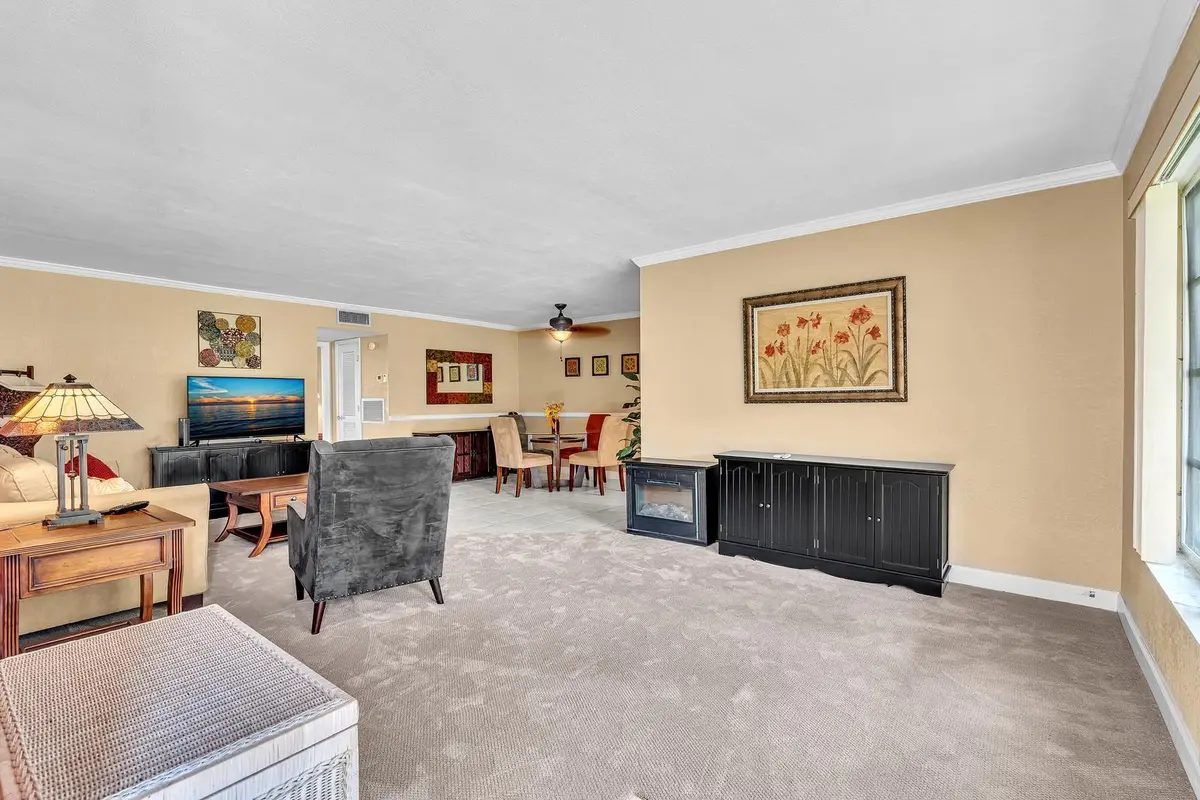 Living Area from front door at 840 N High Point Blvd Boulevard B, Delray Beach